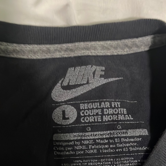 Black Nike T-Shirt, Size Large - Picture 2 of 3